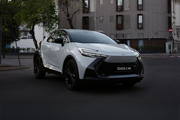 TOYOTA C-HR